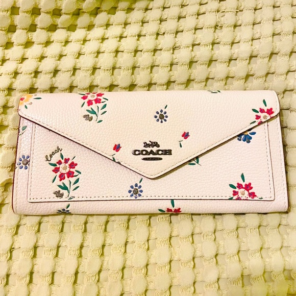 Coach Leather Wallet Cardholders In Cream Color With Floral Print - Picture 1 of 3